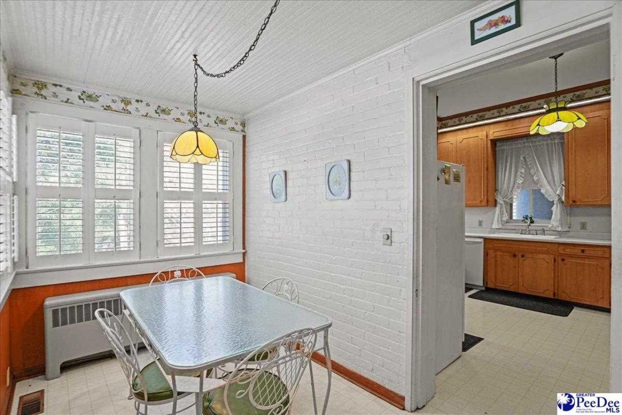 306 W Main Street Photo 31