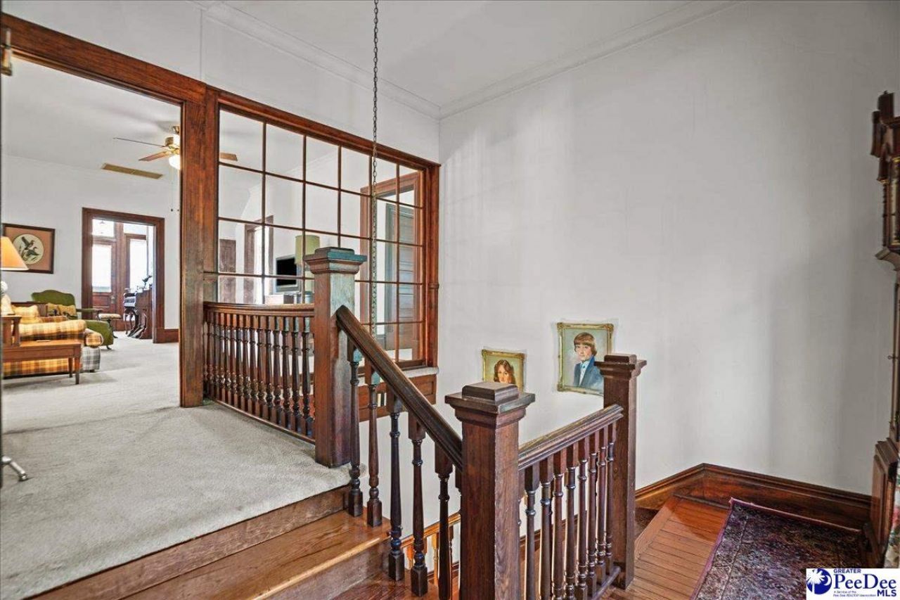 306 W Main Street Photo 40