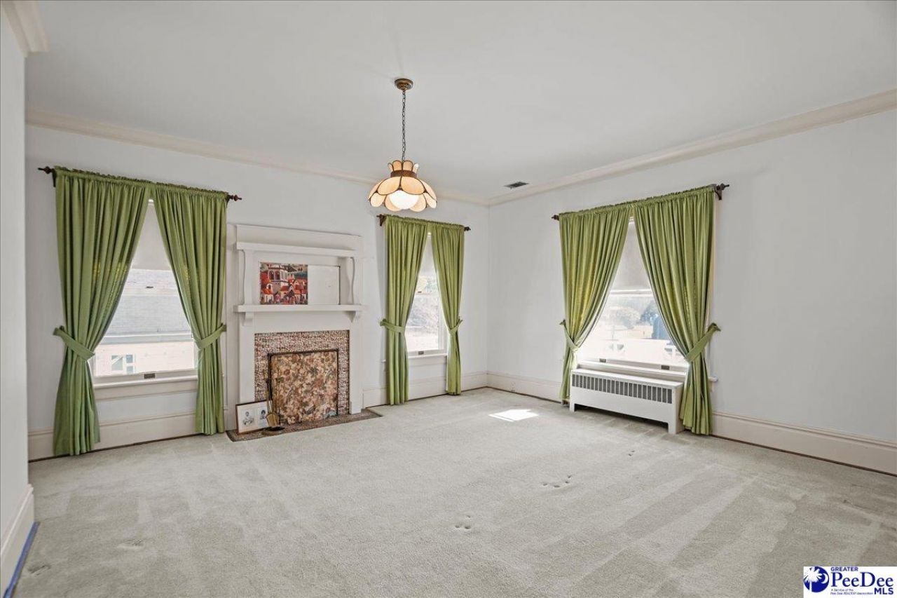 306 W Main Street Photo 43