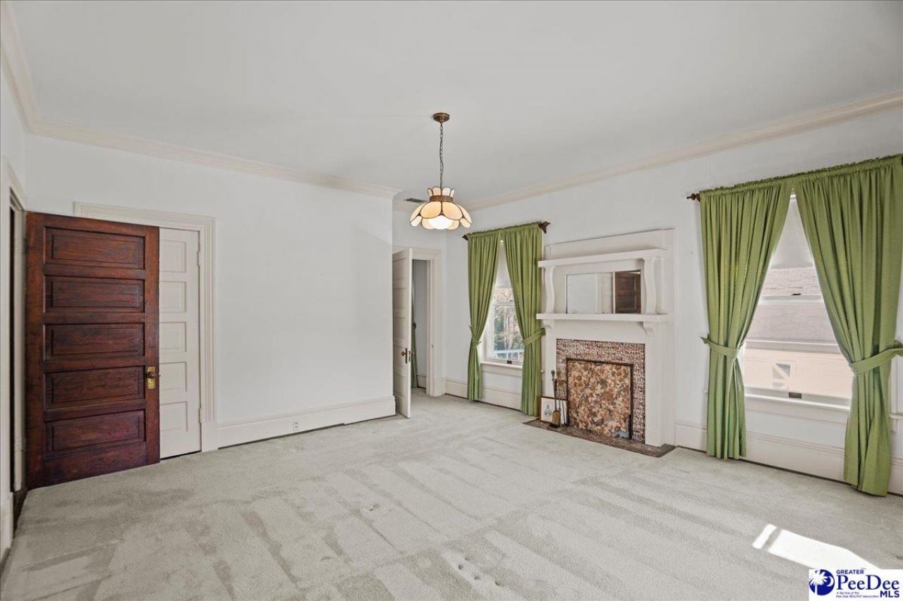 306 W Main Street Photo 44