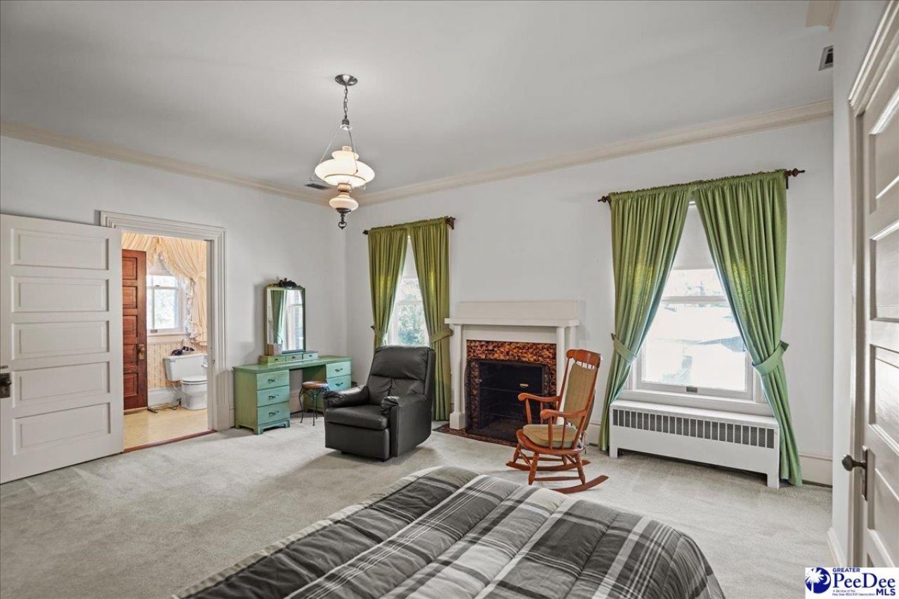 306 W Main Street Photo 46