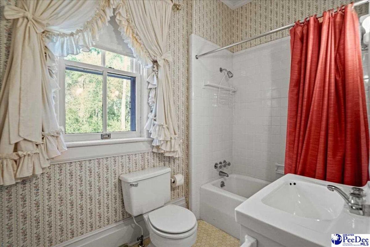 306 W Main Street Photo 48