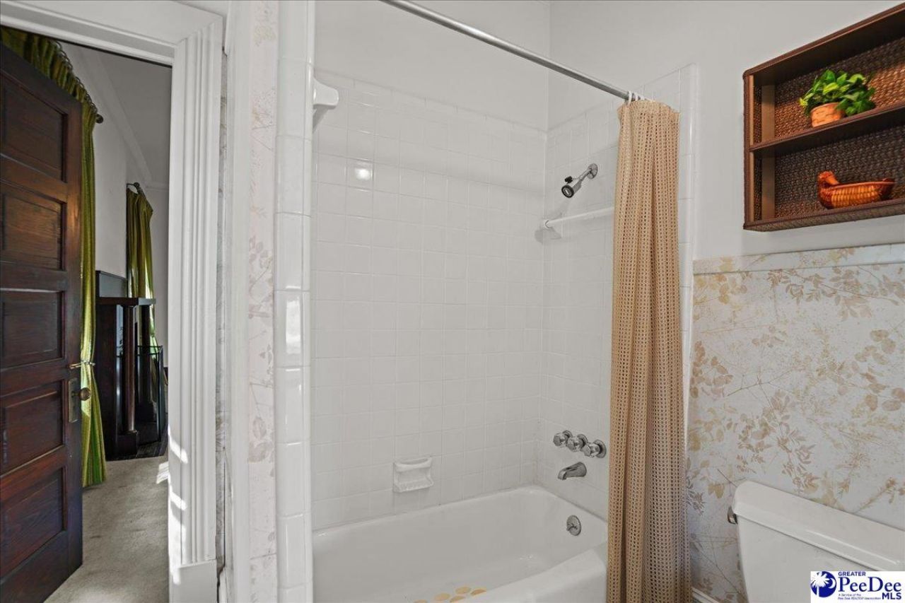 306 W Main Street Photo 52