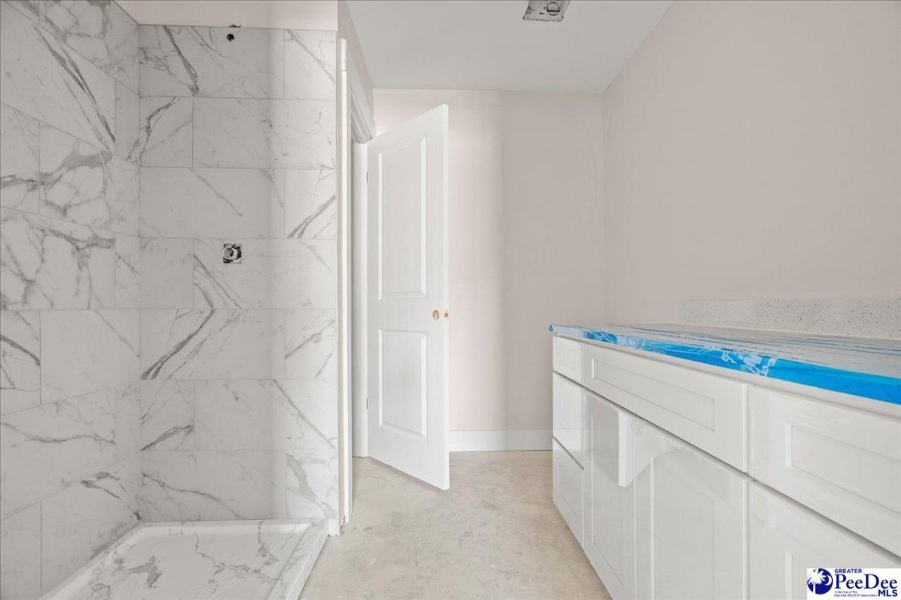 1717 Tuxedo Junction Photo 21