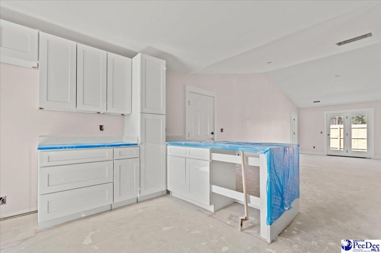 1717 Tuxedo Junction Photo 8