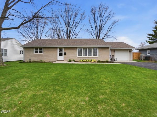 1207 E Ervin Road, Van Wert, OH 45891