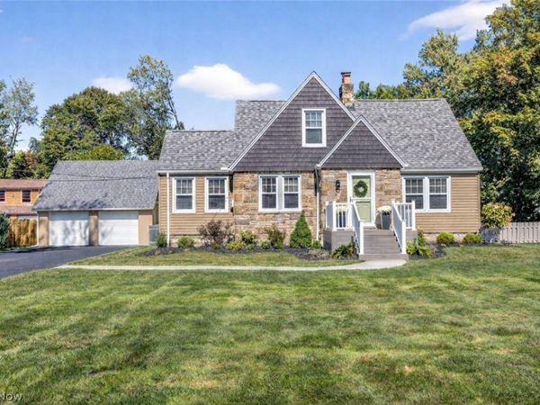 39119 Johnnycake Ridge Road , Willoughby, OH 44094