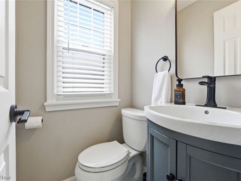 39119 Johnnycake Ridge Road, Willoughby, OH 44094 Photo 16