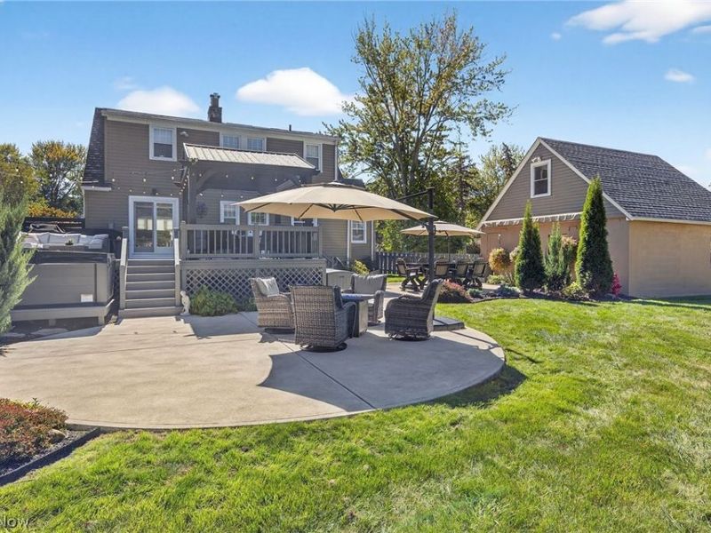 39119 Johnnycake Ridge Road, Willoughby, OH 44094 Photo 3