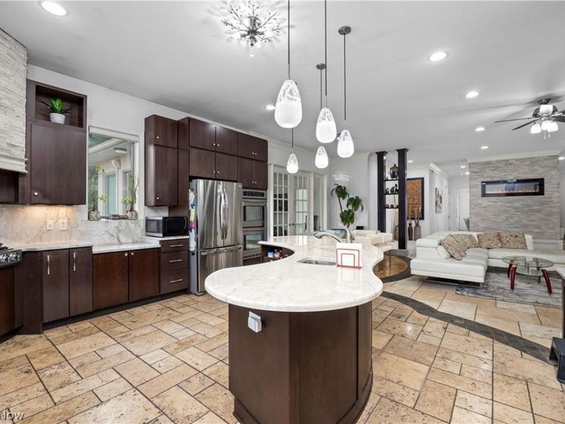 2240 Sunrise Oval , Medina, OH 44256 Photo 11