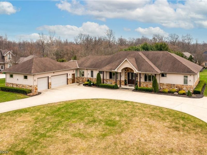 2240 Sunrise Oval , Medina, OH 44256 Photo 2