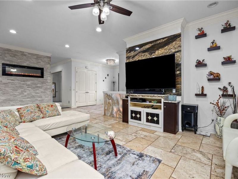 2240 Sunrise Oval , Medina, OH 44256 Photo 7