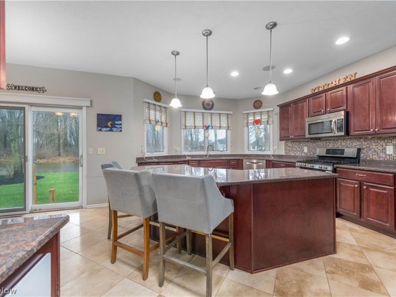 33571 Augusta Way , Avon, OH 44011 Photo 11