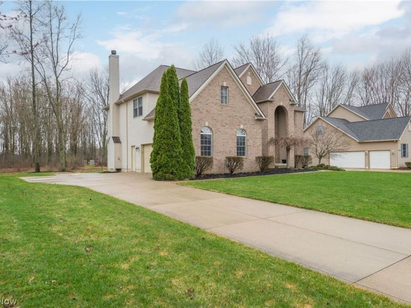 33571 Augusta Way , Avon, OH 44011 Photo 2