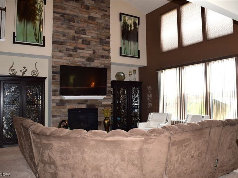 2027 Meadowood Boulevard , Twinsburg, OH 44087 Photo 13