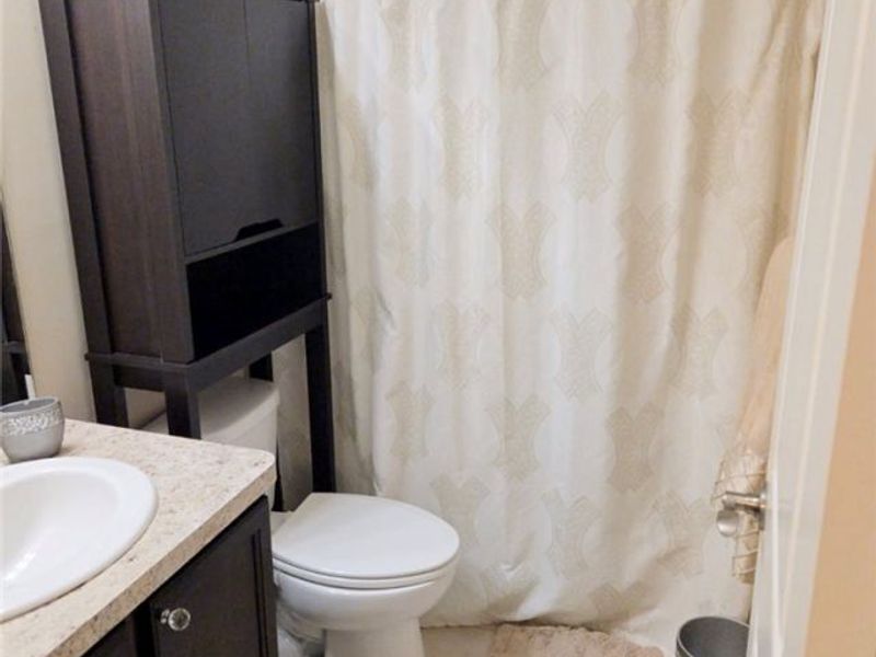 2027 Meadowood Boulevard , Twinsburg, OH 44087 Photo 27