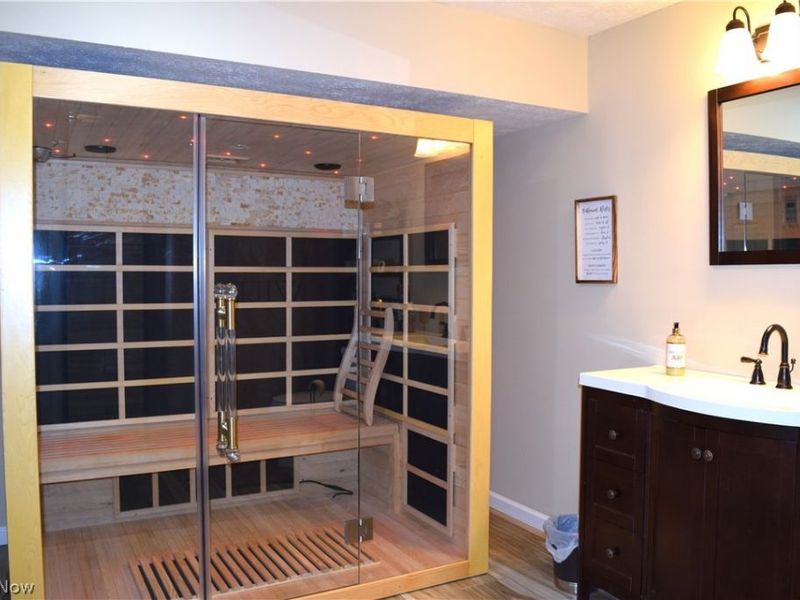 2027 Meadowood Boulevard , Twinsburg, OH 44087 Photo 40