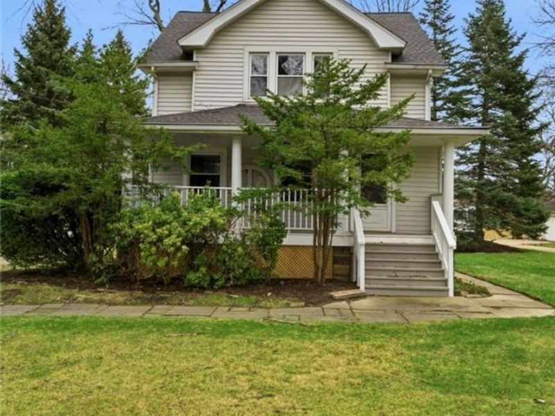 1771 S Green Road , Cleveland, OH 44121 Photo 2