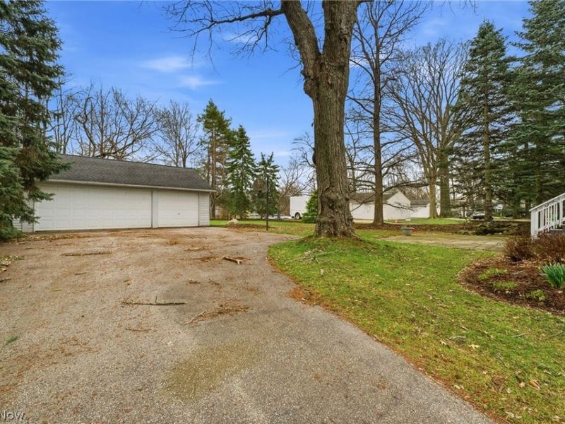 1771 S Green Road , Cleveland, OH 44121 Photo 4