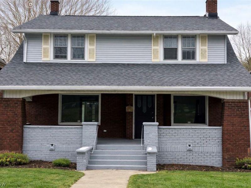 2117 Elm Street, Youngstown, OH 44505 Photo 1