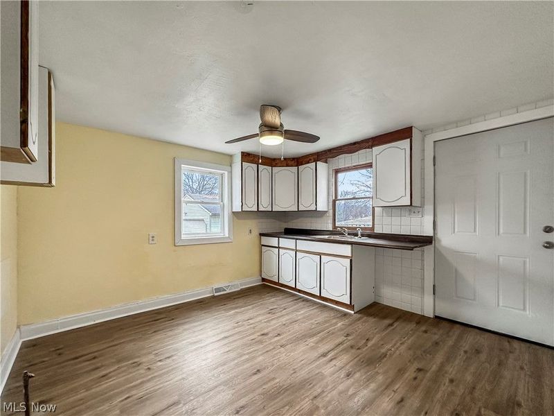 613 N Raccoon Road , Austintown, OH 44515 Photo 8