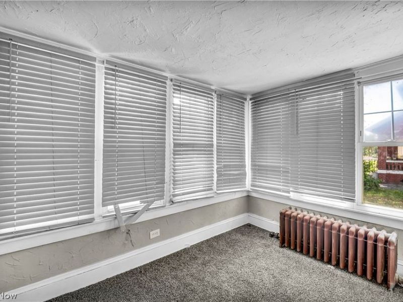 9801 Empire Avenue, Cleveland, OH 44108 Photo 12
