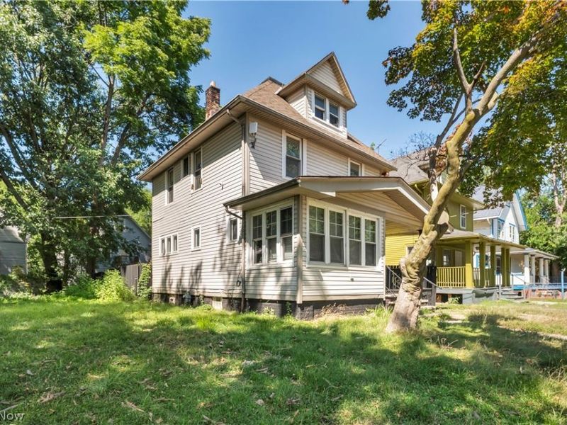 9801 Empire Avenue, Cleveland, OH 44108 Photo 3