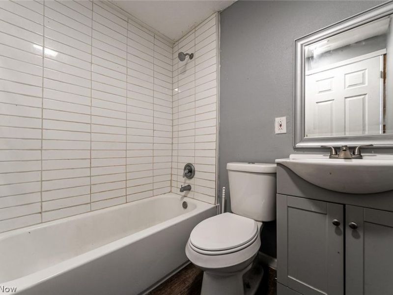 36094 Home Crest Drive , North Ridgeville, OH 44039 Photo 11