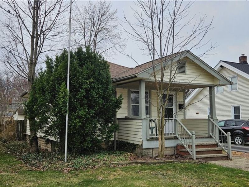 20607 Stanford , Fairview Park, OH 44126 Photo 1