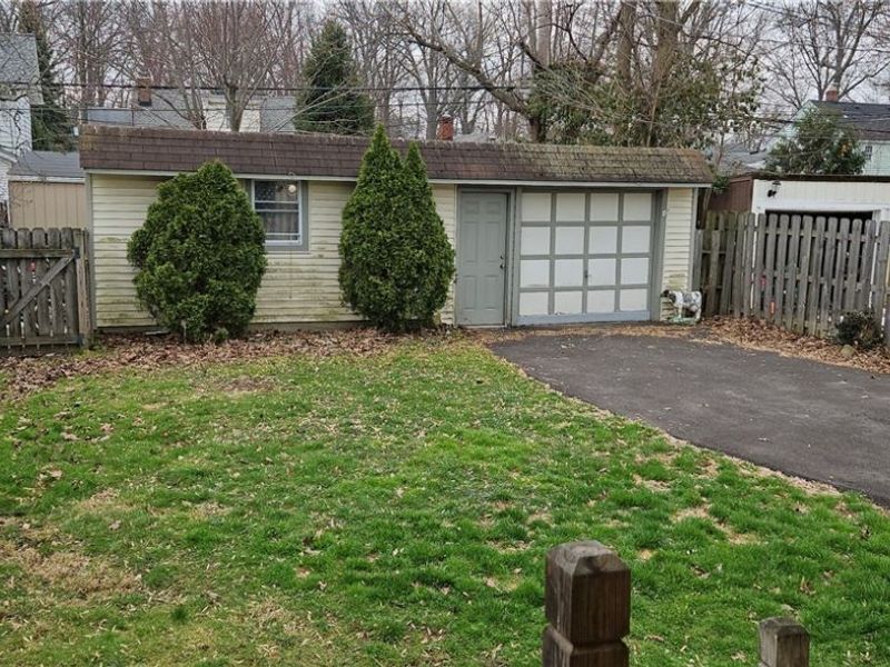 20607 Stanford , Fairview Park, OH 44126 Photo 16