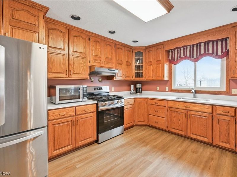 41670 Smith Road , Wellington, OH 44090 Photo 20