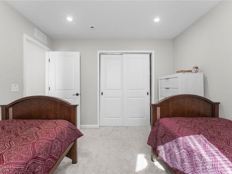 98 Benjamin Way , Tallmadge, OH 44278 Photo 33