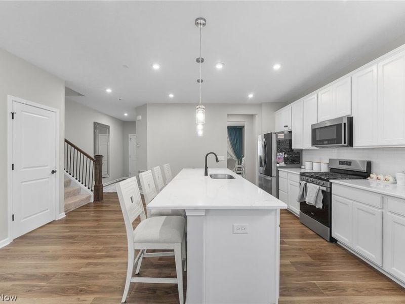 98 Benjamin Way , Tallmadge, OH 44278 Photo 8