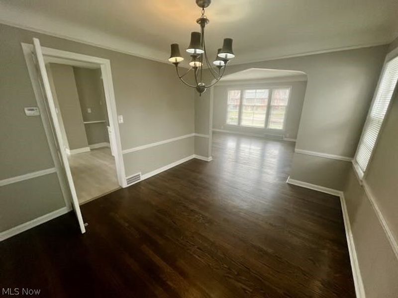 2196 Cranston Road , University Heights, OH 44118 Photo 4