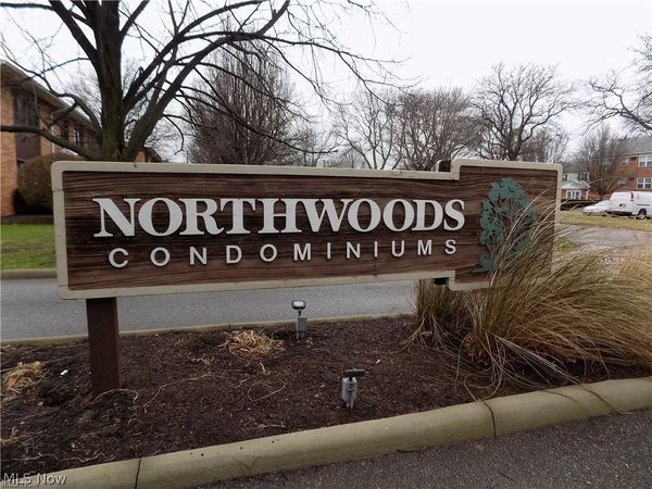 23845 David Drive, North Olmsted, OH 44070