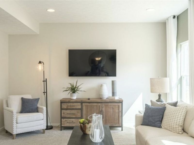 1363 Maple Grove Lane , Green, OH 44685 Photo 5