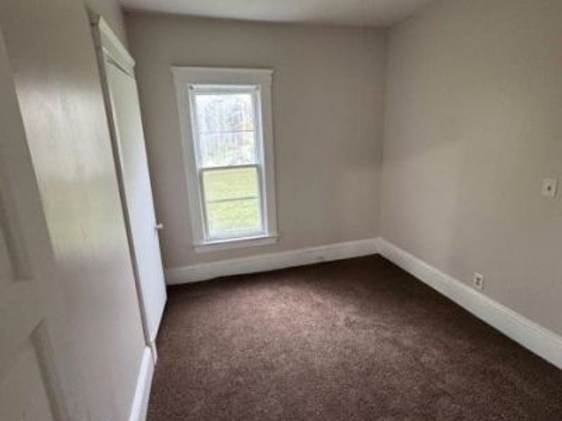 9521 Macon Avenue, Cleveland, OH 44102 Photo 8