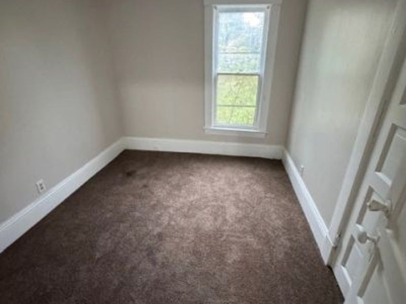 9521 Macon Avenue, Cleveland, OH 44102 Photo 9