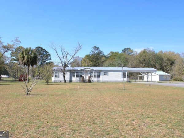 1606 Homestead Drive, Ellabell, GA 31308