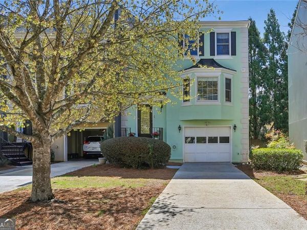 18 Sycamore Station, Decatur, GA 30030