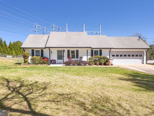 510 Cambridge Drive, Cumming, GA 30040