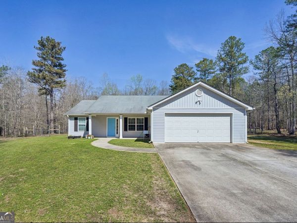 86 Esther Lane, Grantville, GA 30220