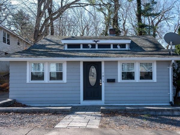 1015 Washington St, Weymouth, MA 02189