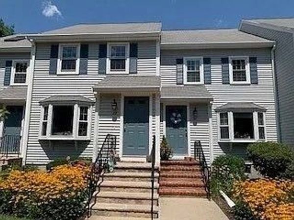 73 Village St, Unit 73, Easton, MA 02375