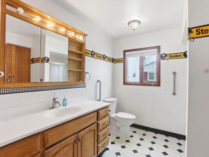 3755 Mayfair Drive, Grove City, OH 43123 Photo 21