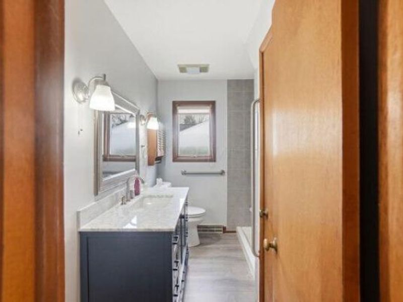 3755 Mayfair Drive, Grove City, OH 43123 Photo 27