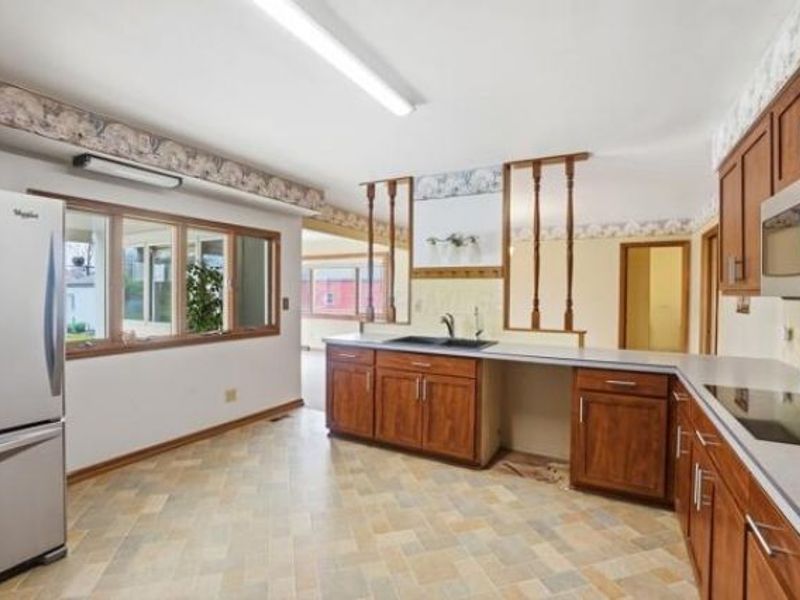 3755 Mayfair Drive, Grove City, OH 43123 Photo 7