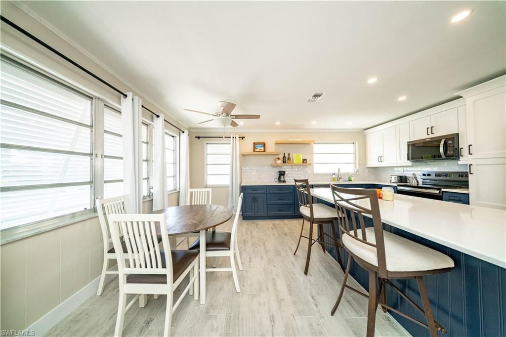 119 Andre Mar Dr, Fort Myers Beach, FL 33931 Photo