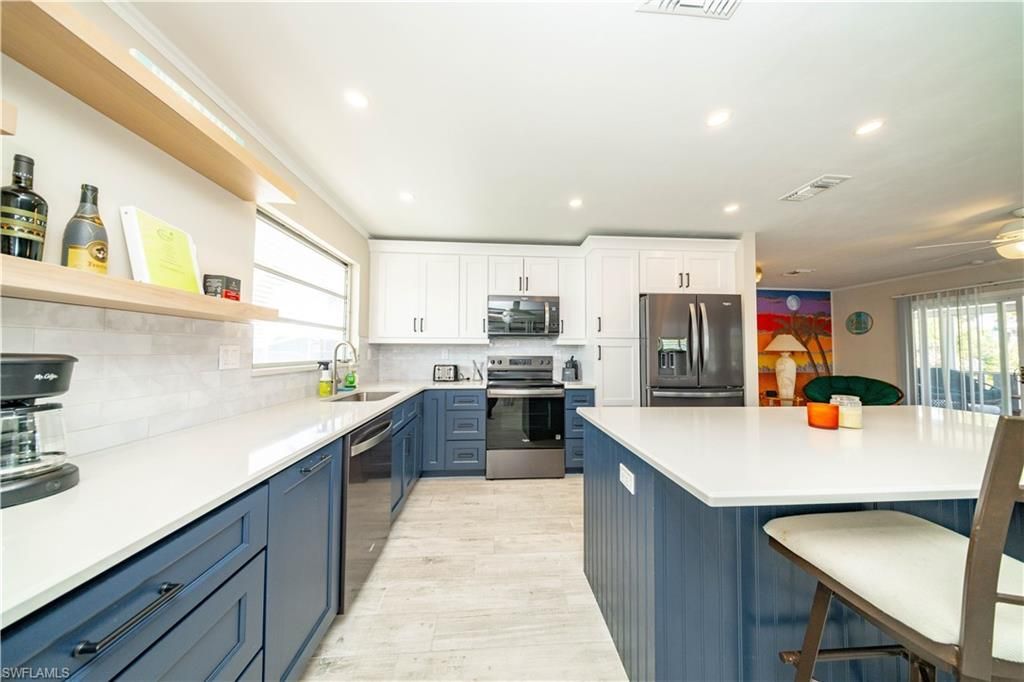 119 Andre Mar Dr, Fort Myers Beach, FL 33931 Photo