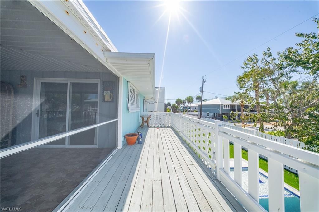 119 Andre Mar Dr, Fort Myers Beach, FL 33931 Photo